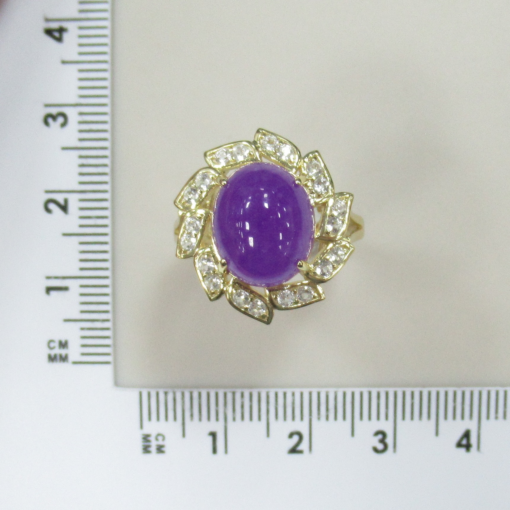 Серебряное кольцо с лавандовым жадеитом